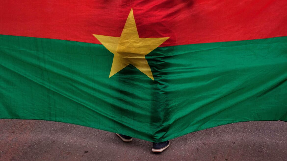 Mali and Burkina Faso impose retaliatory travel ban on US nationals