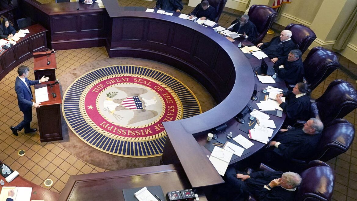 Judge orders special elections for Mississippi Supreme Court after Voting Rights Act violation
