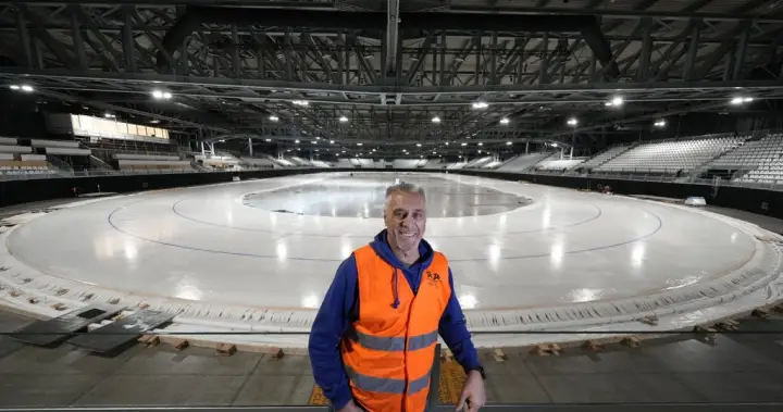 Canadian ice master makes Olympic history with 1st indoor temporary speedskating rink