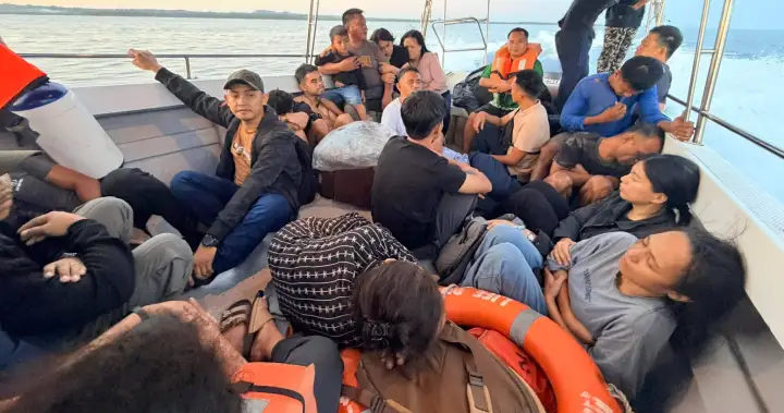 At least 18 dead after ferry carrying over 330 people sinks in Philippines – National