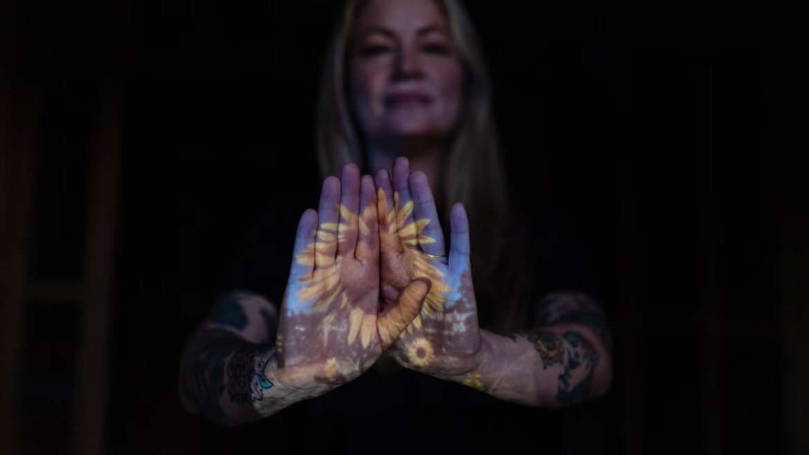 Amid wildfire grief, an LA-area resident sowed sunflowers and hope where her home once stood