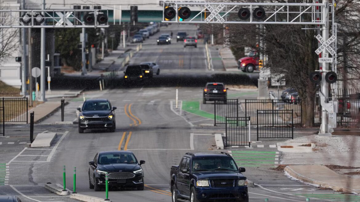 Cities designed 1-way streets to speed up traffic. Now they’re being scrapped