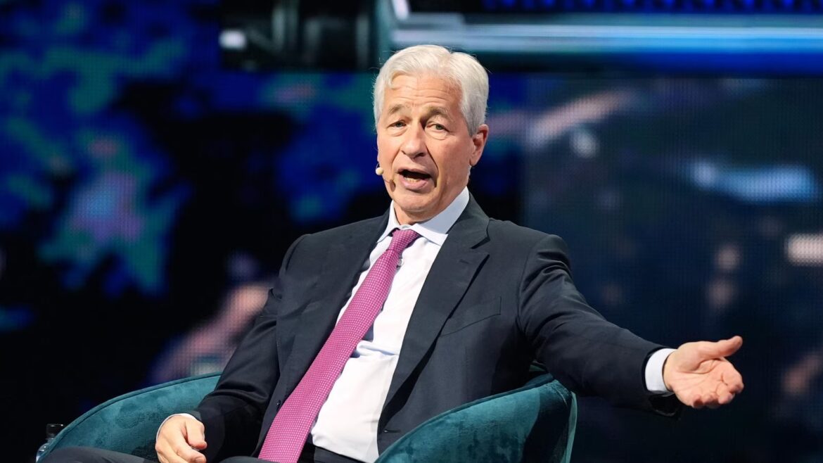 Wall Street CEOs warn Trump: Stop attacking the Fed and credit card industry