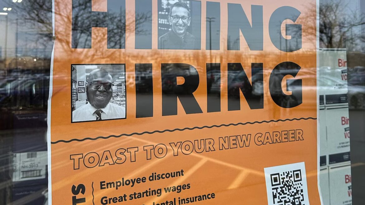 Trump nominates government economist to lead Bureau of Labor Statistics