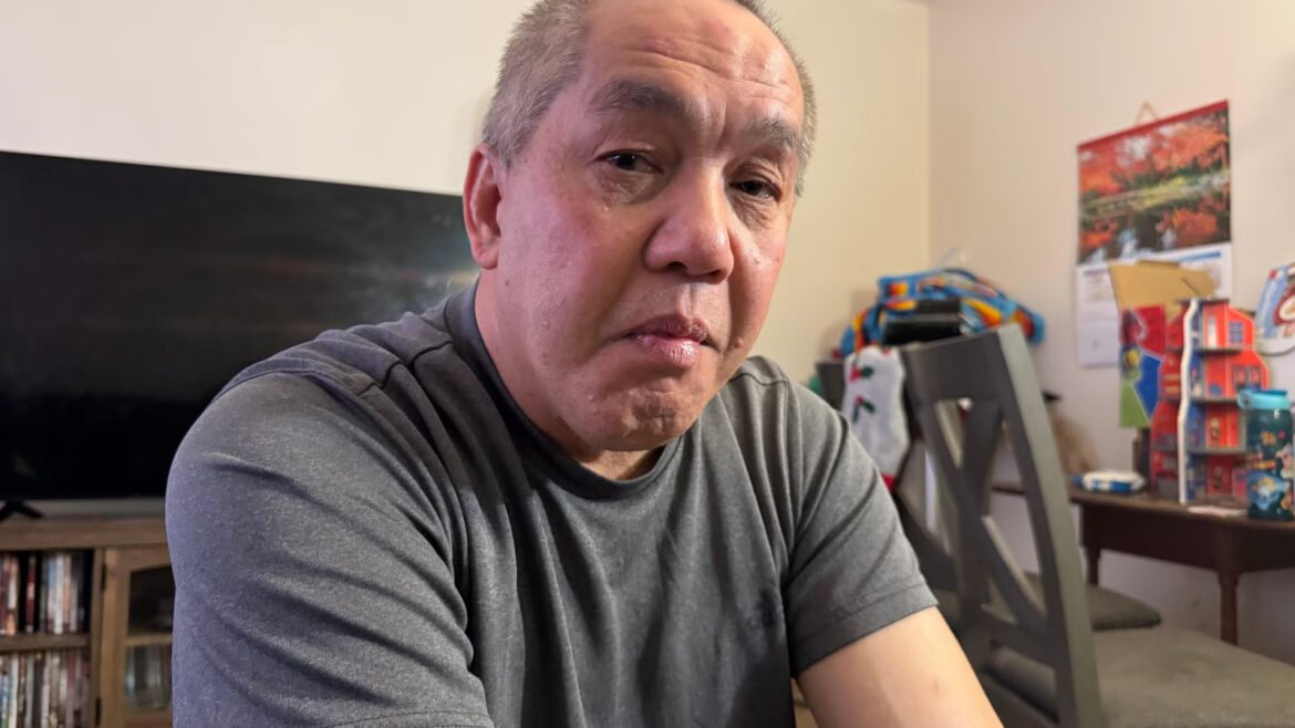 US citizen says ICE removed him from his Minnesota home in his underwear after warrantless search