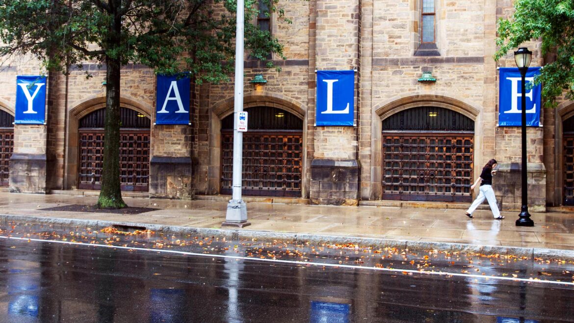 Yale to waive all costs for new undergraduates from families earning less than $100,000