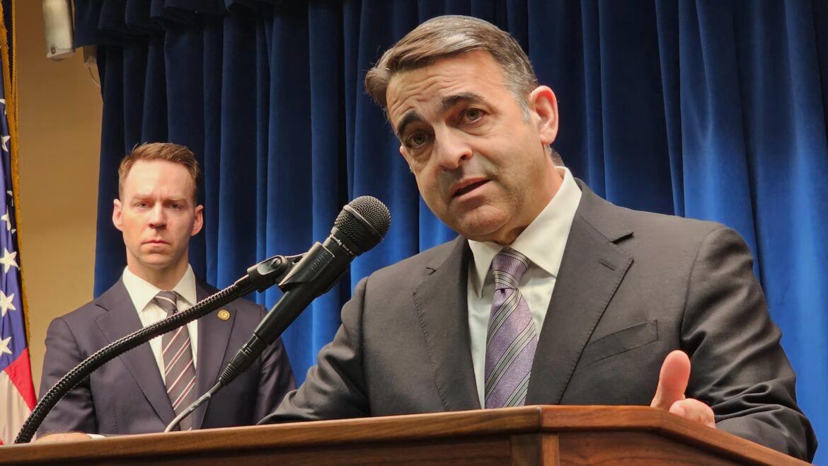 A chief judge warns Minnesota’s top prosecutor and ICE: Obey court orders or face contempt