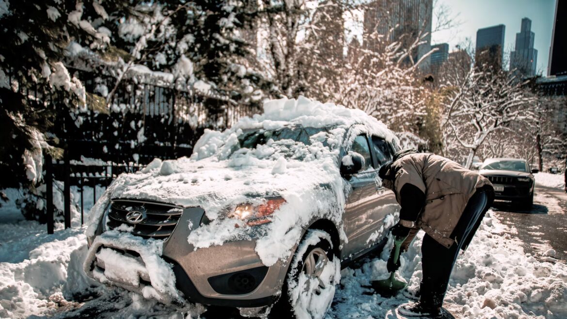 More snow falls on the Northeast US as the region scrambles to clear piles from last storm