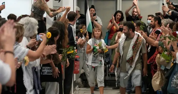 Canadians plan to sail to Gaza despite detention risks – National