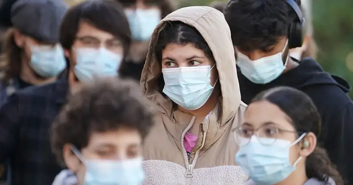 U.K. meningitis outbreak worsens, chief medical advisor calls it ‘unprecedented’ – National