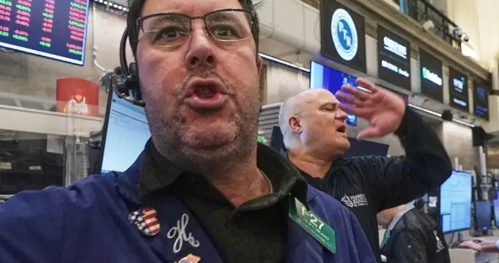Wall Street and global markets slump in 1st opening since Iran conflict – National