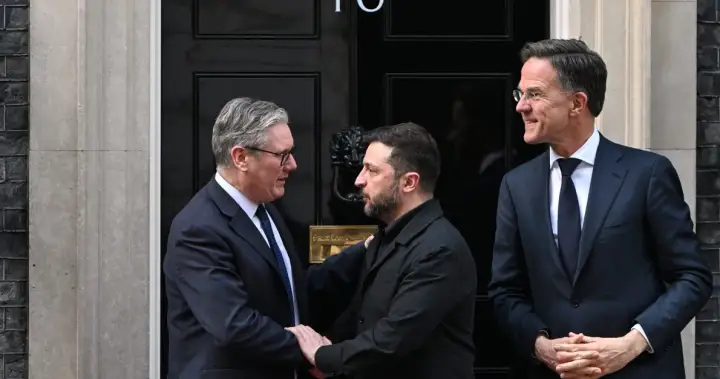 Ukraine, allies seek support against Russia as Iran war shifts focus – National