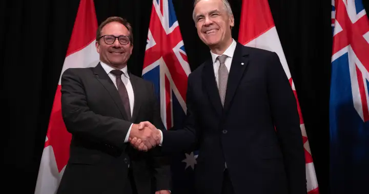 Carney stresses the strength of ‘middle powers’ in Australia visit – National