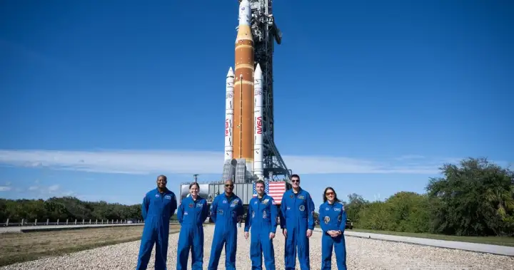 NASA readies Artemis II for launch on mission that will orbit the moon – National