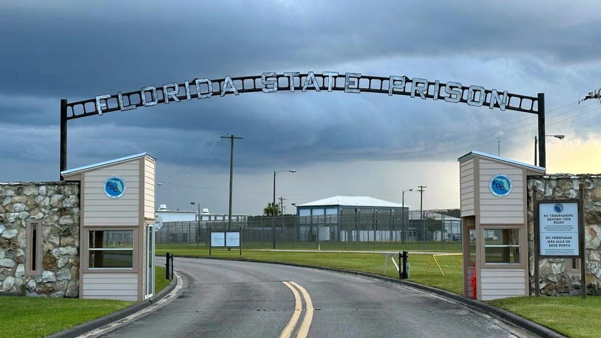 Man convicted of 1991 fatal shooting of police officer is set to be executed in Florida