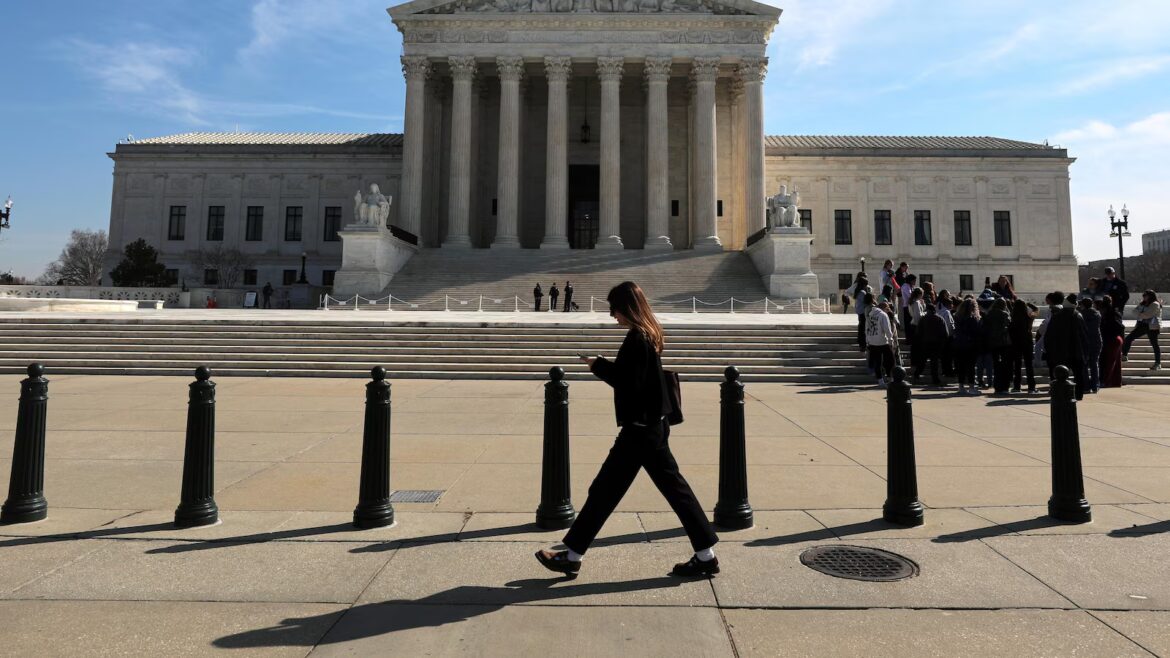 Supreme Court seems likely to rule for a Black death row inmate in Mississippi