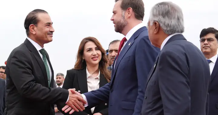 US-Iran talks begin in Pakistan as war’s fragile ceasefire holds – National