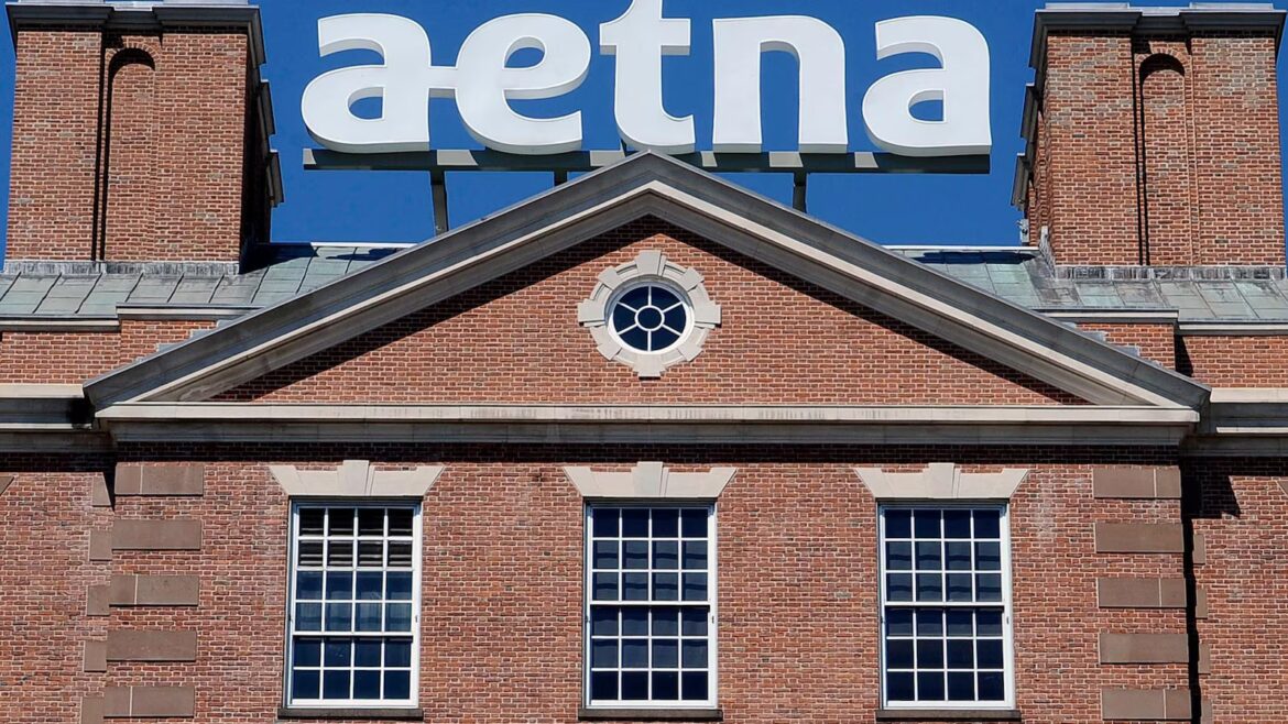 Man with AR-style pistol arrested at Aetna’s Connecticut headquarters without incident