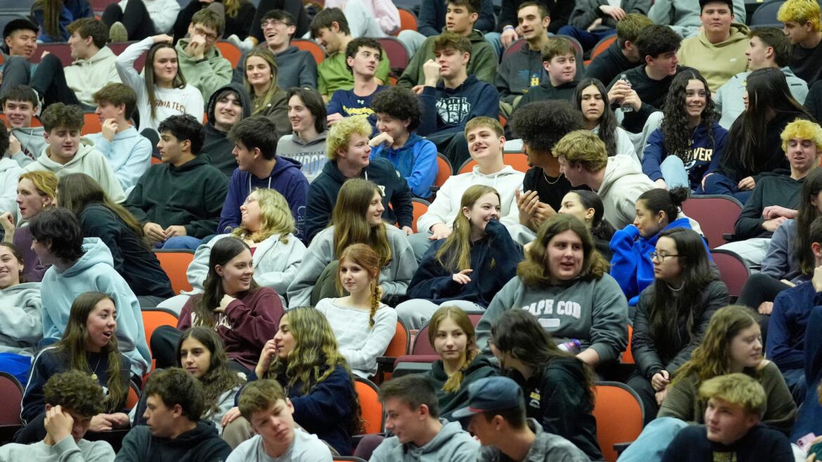 Anonymous tip system launched after Sandy Hook has received nearly 400,000 reports