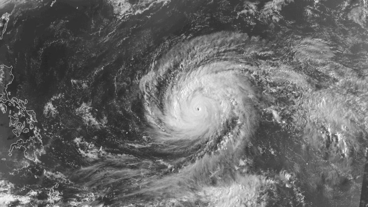 Monster typhoon in the Pacific Ocean is bearing down on group of remote US islands