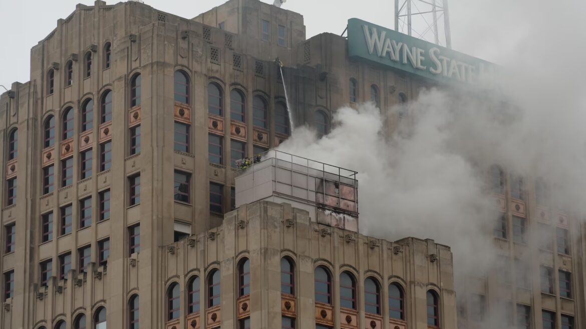 Brief fire causes evacuation but no injuries at historic Detroit college building