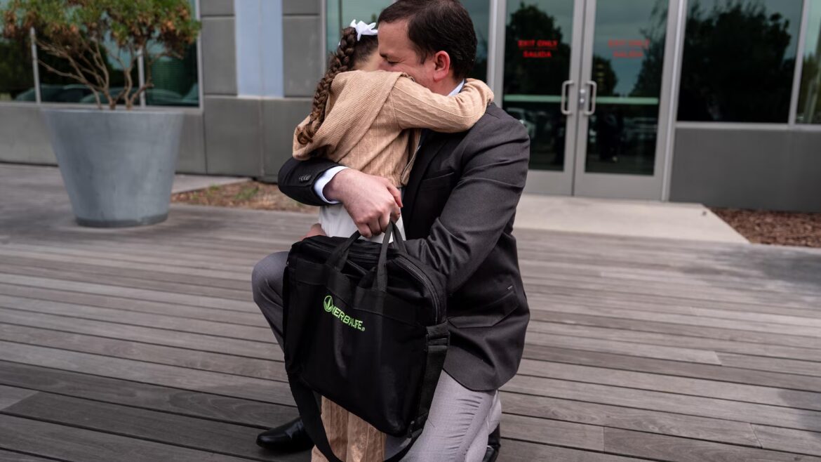 A Venezuelan doctor in ICE custody misses husband’s asylum interview after being detained at airport