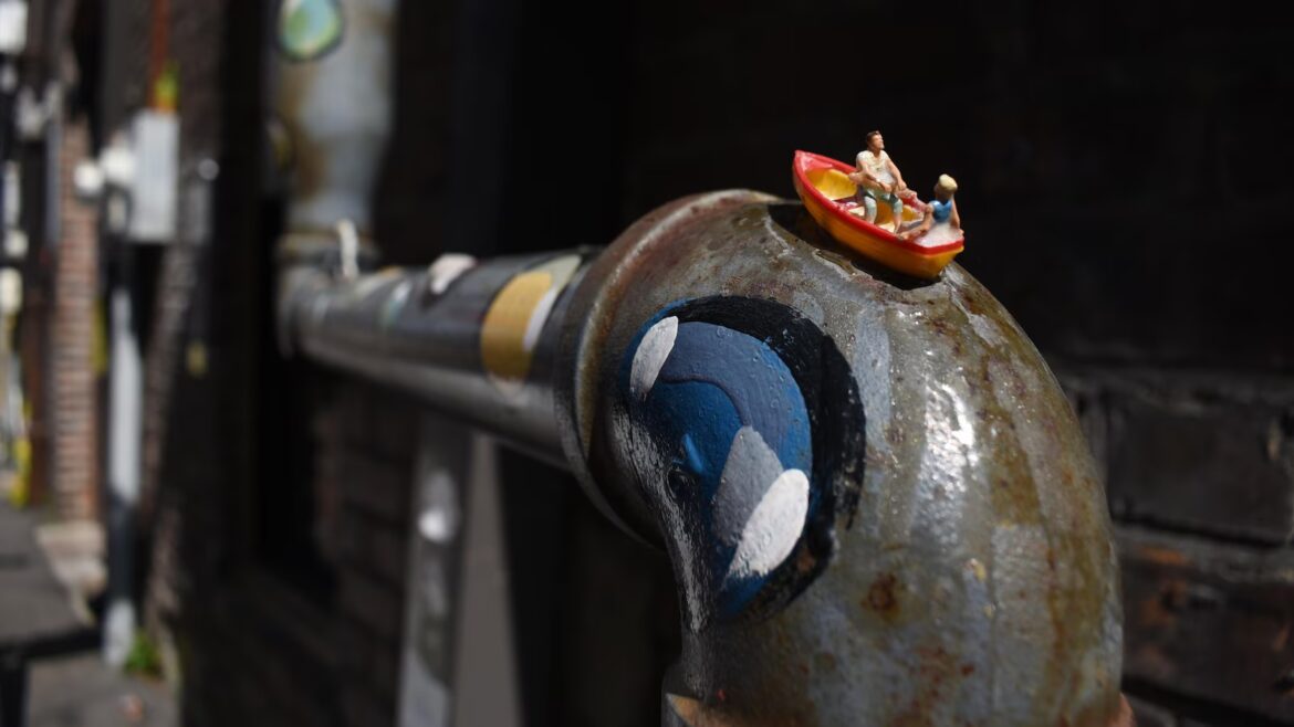 Miniature art transforms an alley into a surrealist wonderland at ‘Mississippi’s Tiniest Museum’