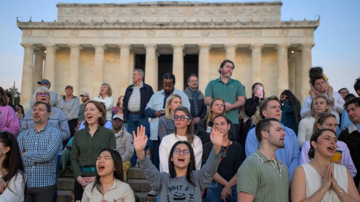Photos show Christians celebrating Easter around the world