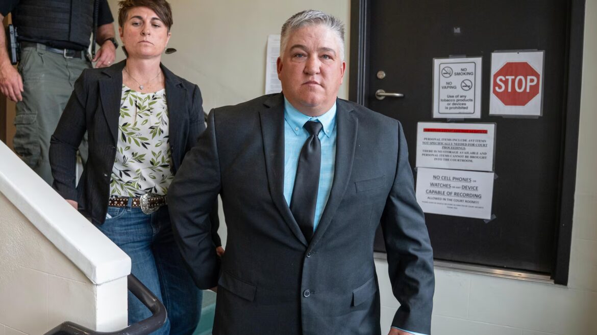 Wyoming man gets probation for hitting wolf with snowmobile, bringing it into bar