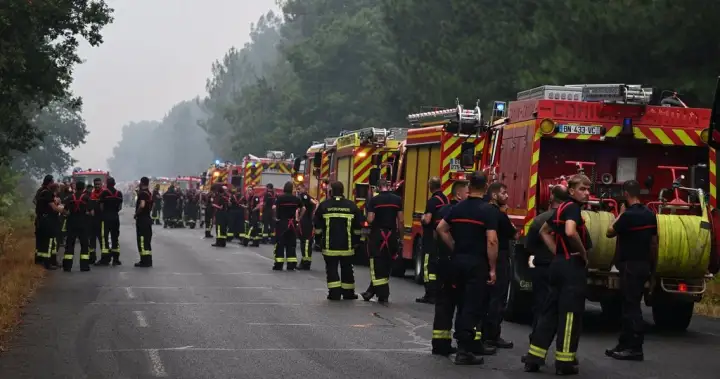 More than 250,000 people flee their homes in France and Spain as wildfires burn – National