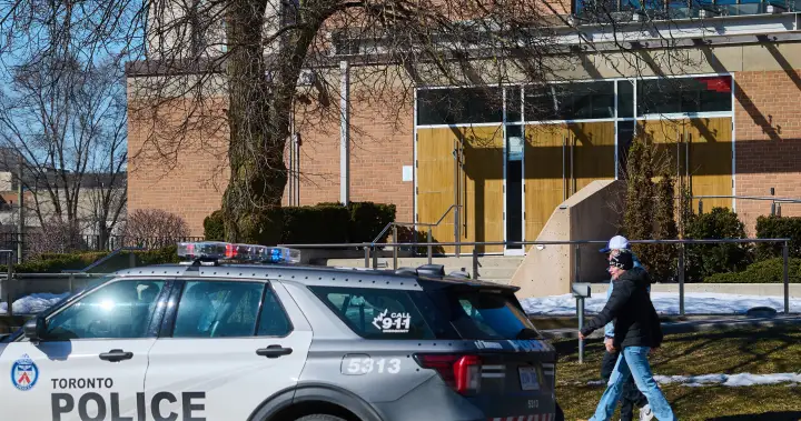 Four extremist plots to attack Jewish targets disrupted in Canada, report says