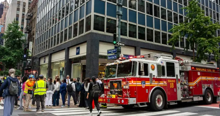Falling bricks and buckling columns at a Manhattan high rise force evacuations – National